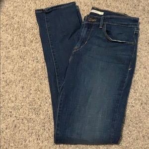 Levi’s Midrise skinny jeans